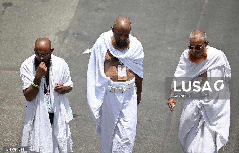 Arábia Saudita: Início da grande peregrinação anual muçulmana a Meca ('hajj')  