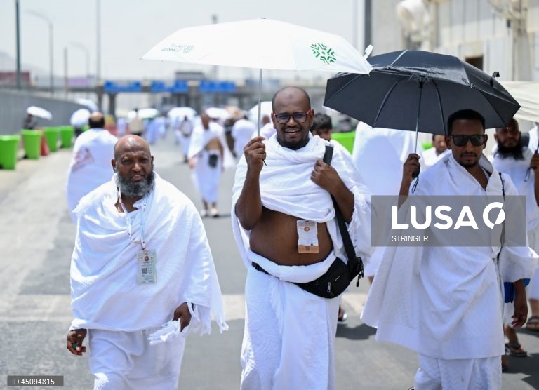 Arábia Saudita: Início da grande peregrinação anual muçulmana a Meca ('hajj')  