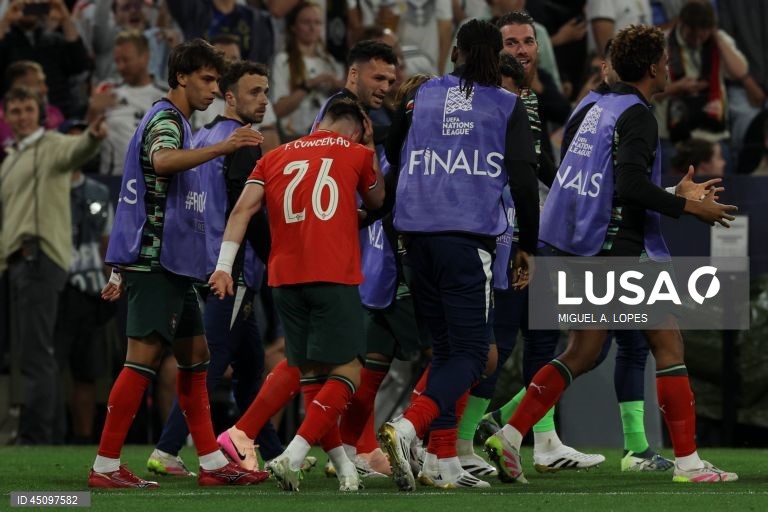 Portugal apurou-se hoje pela segunda vez para a final da Liga das Nações de futebol, ao vencer de virada a Alemanha por 2-1, em jogo das meias-finais disputado em Munique.