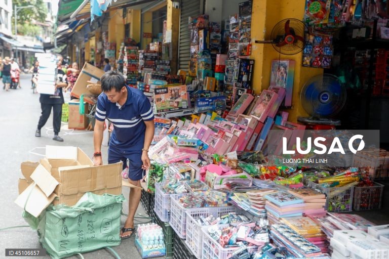 Vietname: Mercado tradicional em Hanoi
