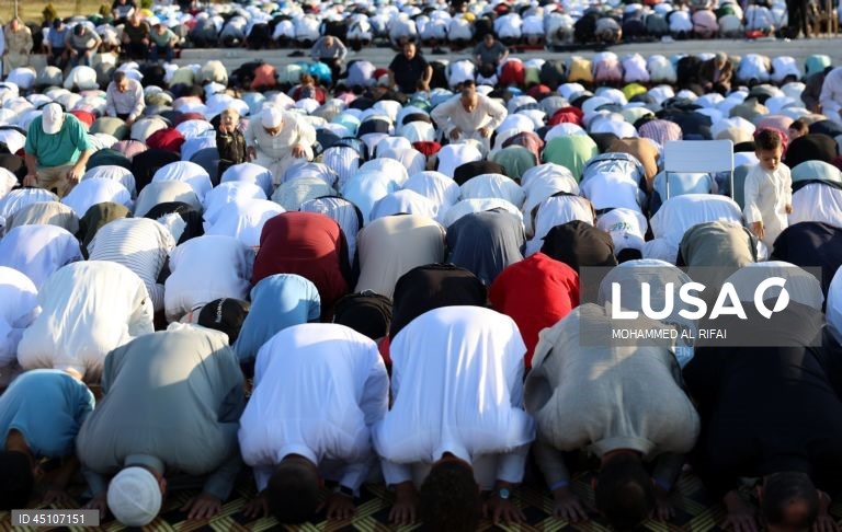 Islão: Celebrações do Dia do Sacrificio (Eid al-Adha)