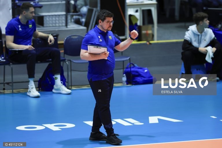 Voleibol: European Golden League feminina - Ucrânia (3-1) Portugal