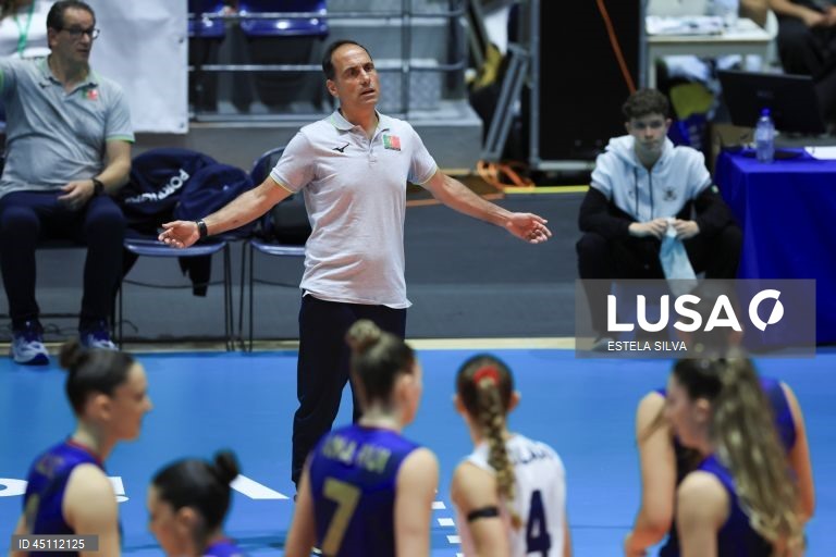 Voleibol: European Golden League feminina - Ucrânia (3-1) Portugal