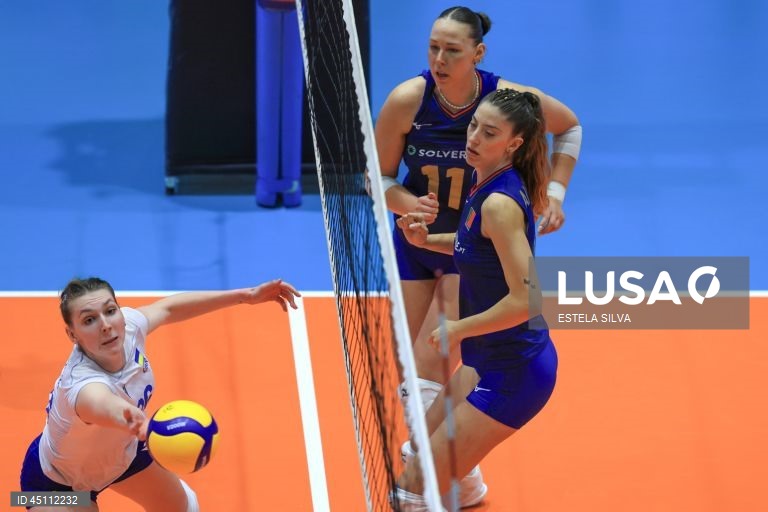 Voleibol: European Golden League feminina - Ucrânia (3-1) Portugal