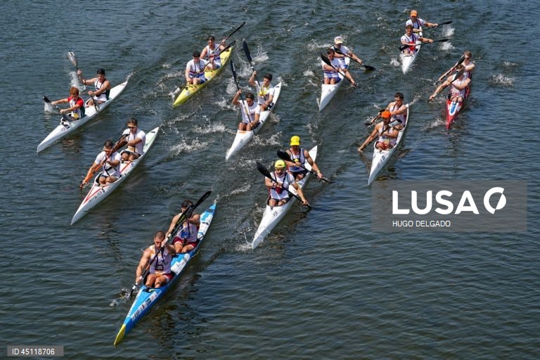 Final direta K2 (29,80 km) com a presença dos canoístas portugueses José Ramalho e Fernando Pimenta, durante o campeonato Europeu de Maratona, em Ponte de Lima, Portugal, 7 de Junho de 2025. HUGO DELGADO/LUSA 