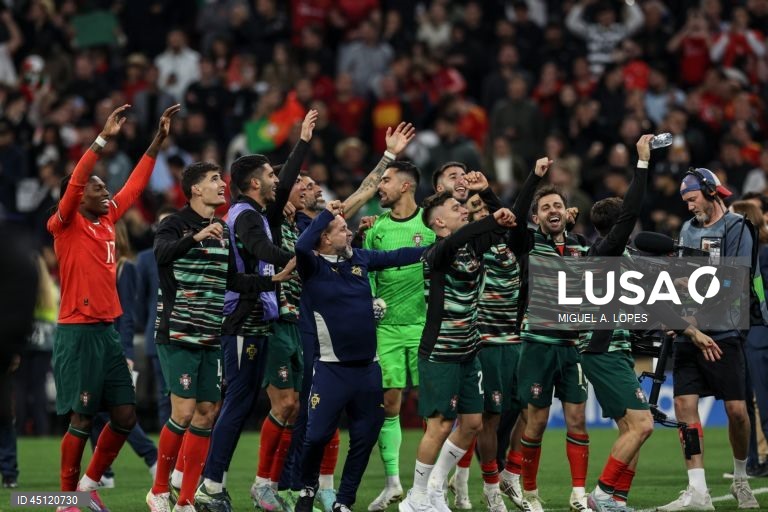 A seleção portuguesa conquistou hoje pela segunda vez a Liga das Nações de futebol, ao bater na final a Espanha por 5-3 no desempate por grandes penalidades, após 2-2 no final do tempo regulamentar e prolongamento.
