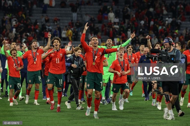 A seleção portuguesa conquistou hoje pela segunda vez a Liga das Nações de futebol, ao bater na final a Espanha por 5-3 no desempate por grandes penalidades, após 2-2 no final do tempo regulamentar e prolongamento.