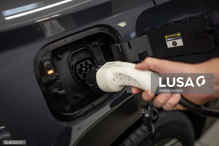 República Checa: Fábrica de automóveis da Hyundai em Nosovice