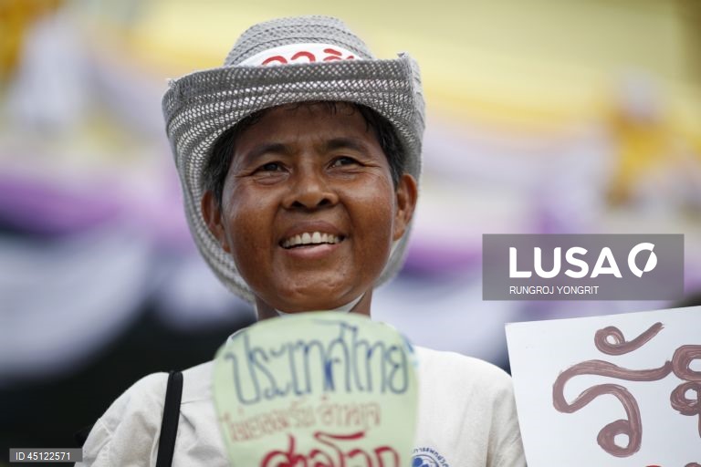 Tailândia: Camboja: Grupo nacionalista protesta contra disputa territorial