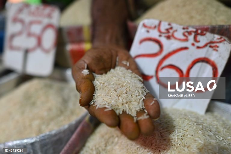 Paquistão: Mercado local em Carachi