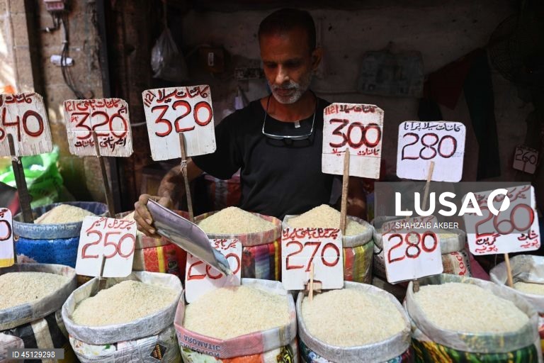 Paquistão: Mercado local em Carachi
