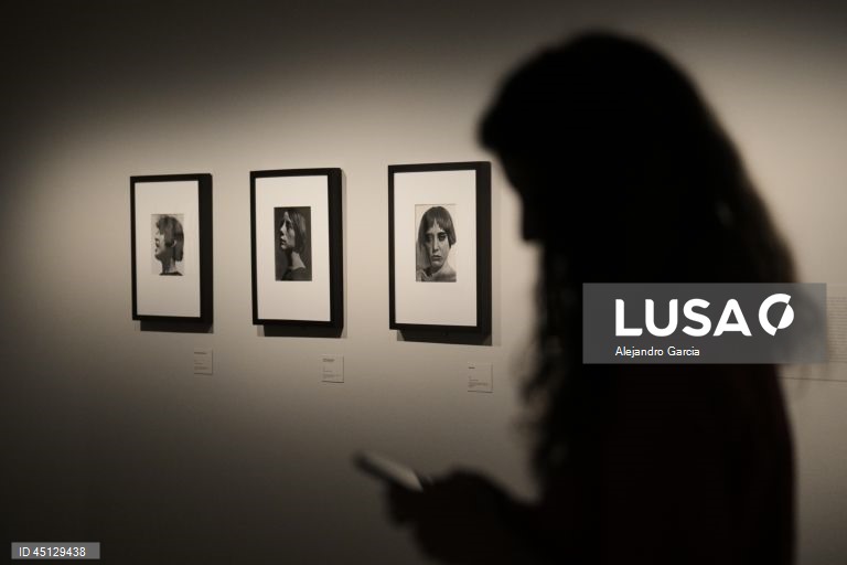 Espanha: Exposição do fotógrafo americano Edward Weston em Barcelona