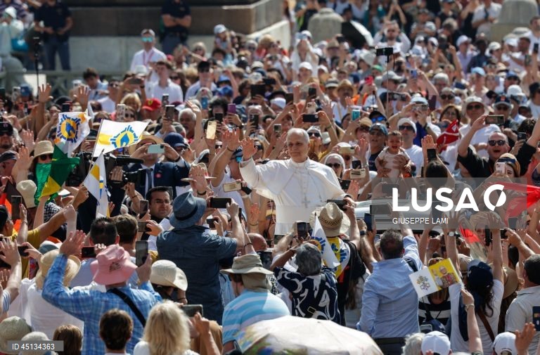 Roma: Audiência geral do Papa Leão XIV na Praça de São Pedro.