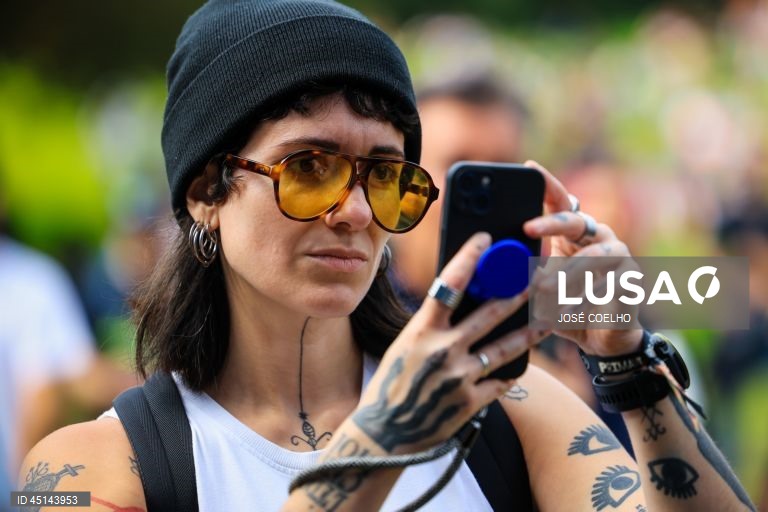 Porto: Reportagem da abertura das portas do festival Primavera Sound  