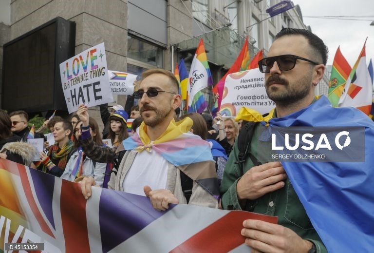 Ucrânia: Marcha do Orgulho LGBTQ+ em Kiev
