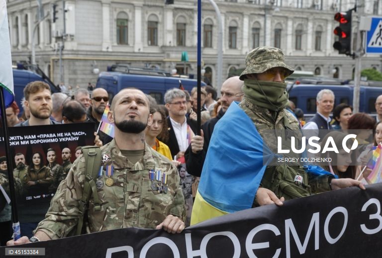 Ucrânia: Marcha do Orgulho LGBTQ+ em Kiev
