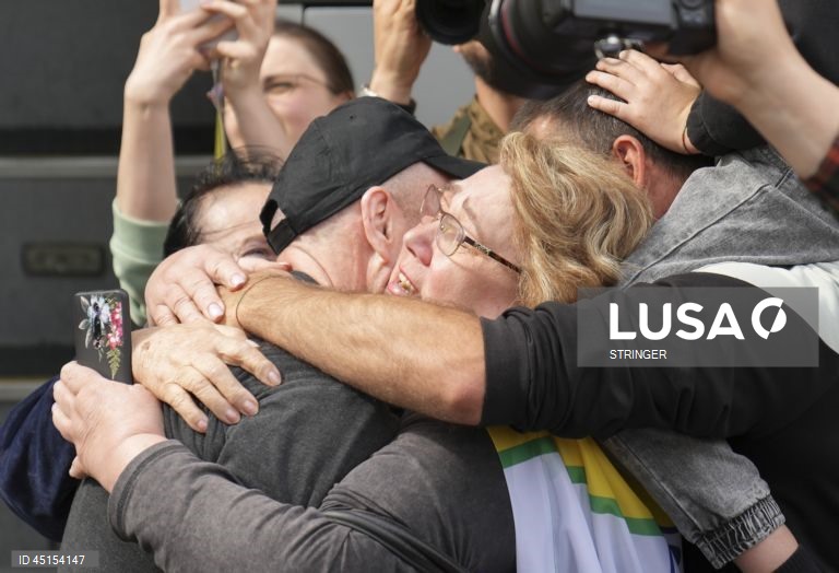 Ucrânia: Troca de prisioneiros entre a Rússia e a Ucrânia