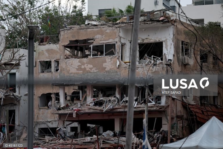 Israel: Edifícios destruidos pelos misseis iranianos
