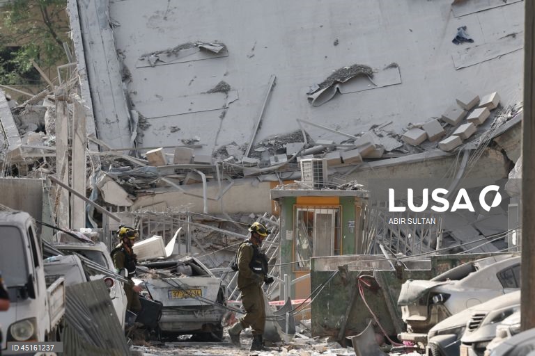 Israel: Edifícios destruidos pelos misseis iranianos