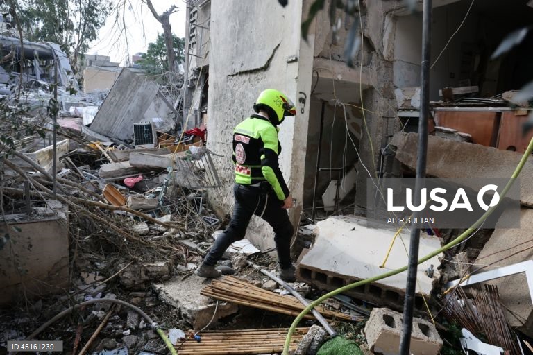 Israel: Edifícios destruidos pelos misseis iranianos