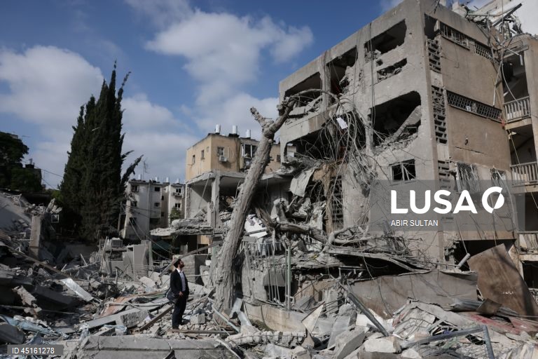 Israel: Edifícios destruidos pelos misseis iranianos