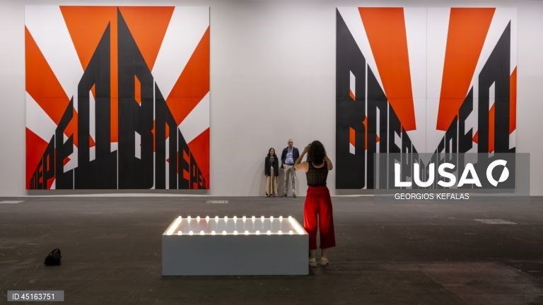 Suiça: Salão internacional de arte Art Basel 2025