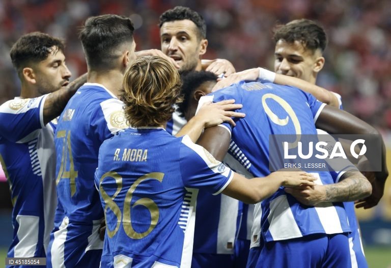  FC Porto complicou hoje o apuramento para os ‘oitavos’ do Mundial de clubes de futebol, ao perder por 2-1 com os norte-americanos do Inter Miami, na segunda jornada do Grupo A, em Atlanta, nos Estados Unidos.