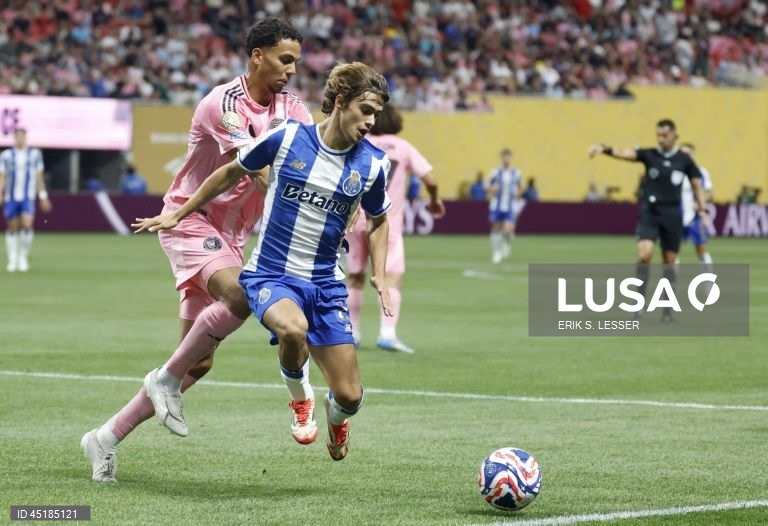  FC Porto complicou hoje o apuramento para os ‘oitavos’ do Mundial de clubes de futebol, ao perder por 2-1 com os norte-americanos do Inter Miami, na segunda jornada do Grupo A, em Atlanta, nos Estados Unidos.