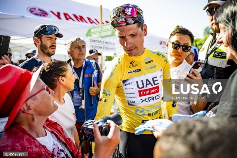 O ciclista português João Almeida (UAE Emirates) venceu hoje a Volta à Suíça, ao triunfar na oitava e última etapa em cronoescalada, em que anulou a diferença de 33 segundos para o então líder, o francês Kévin Vauquelin (Arkéa-B&B Hotels).