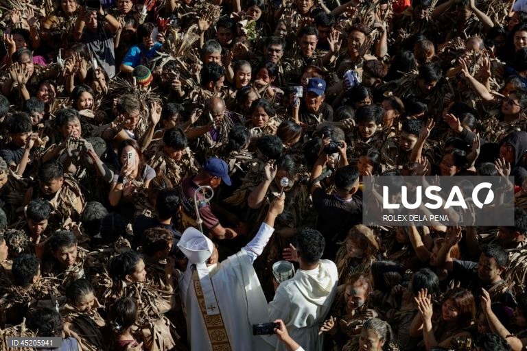 Filipinas: O Festival do Povo da Lama marca o dia da festa de São João Batista