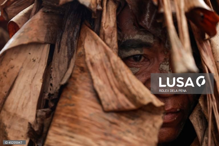 Filipinas: O Festival do Povo da Lama marca o dia da festa de São João Batista