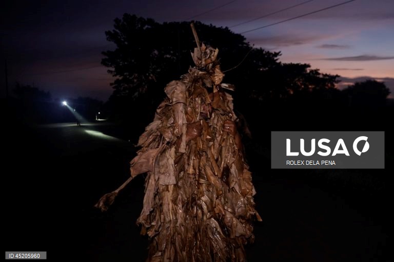 Filipinas: O Festival do Povo da Lama marca o dia da festa de São João Batista