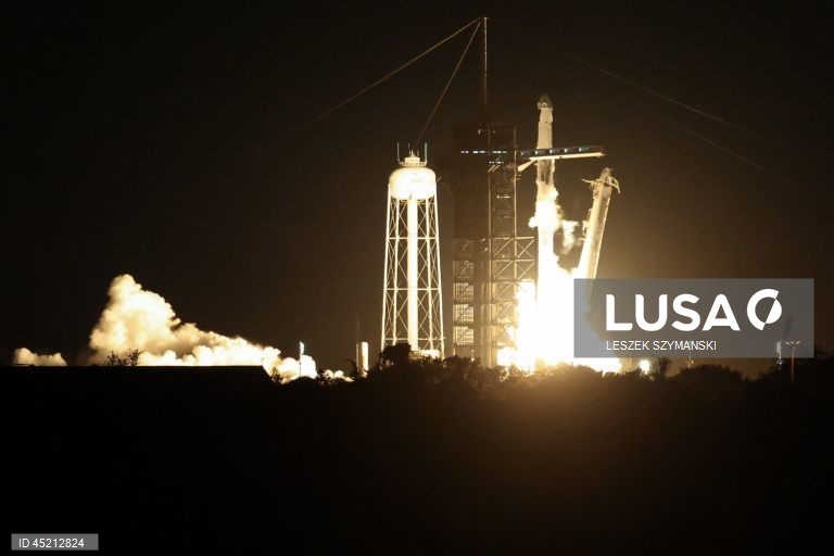 Missão Axiom-4 com 4 astronautas para a Estação Espacial Internacional