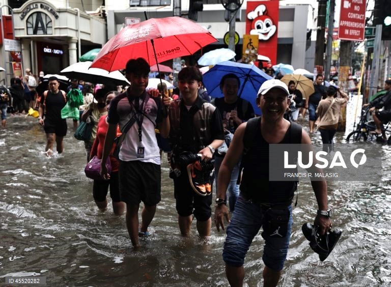 Filipinas: inundações em Manila provocadas por uma perturbação meteorológica