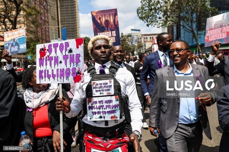 Quénia: Manifestação de advogados em Nairobi