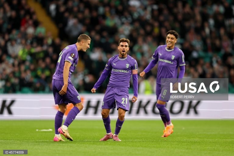 O Sporting de Braga venceu hoje o Celtic, por 2-0, em jogo da segunda jornada da fase de liga da Liga Europa de futebol, disputado em Glasgow.
