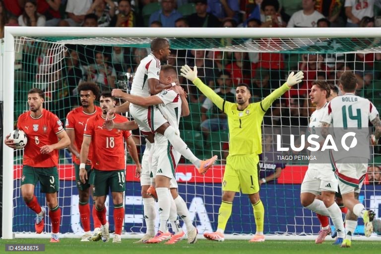 Portugal empatou 2-2 com a Hungria, na quarta jornada do Grupo F de qualificação europeia, e adiou a possibilidade de se apurar já hoje para a fase final do Mundial de futebol de 2026.