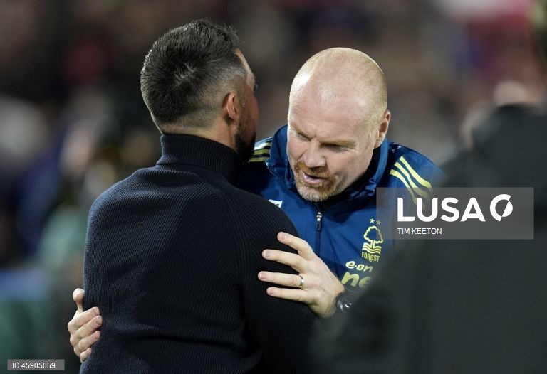  O FC Porto somou hoje a primeira derrota da época, ao perder por 2-0 no terreno dos ingleses do Nottingham Forest, em jogo da terceira jornada da fase de liga da Liga Europa de futebol.