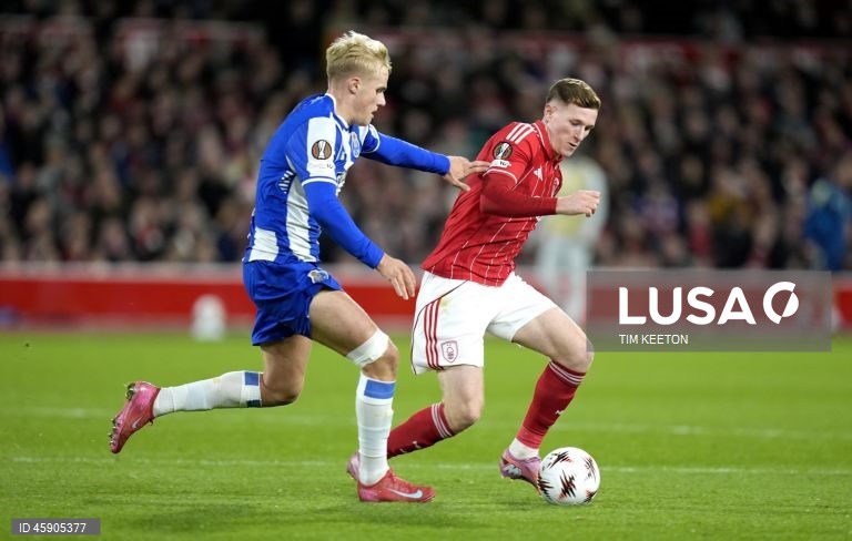  O FC Porto somou hoje a primeira derrota da época, ao perder por 2-0 no terreno dos ingleses do Nottingham Forest, em jogo da terceira jornada da fase de liga da Liga Europa de futebol.