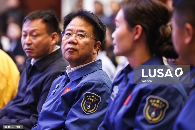 China: Apresentação da missão espacial Shenzhou-21