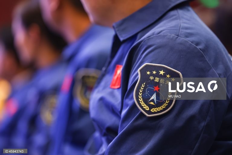 China: Apresentação da missão espacial Shenzhou-21