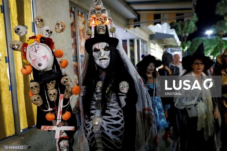 Festa de Halloween em Miami Beach 2025
