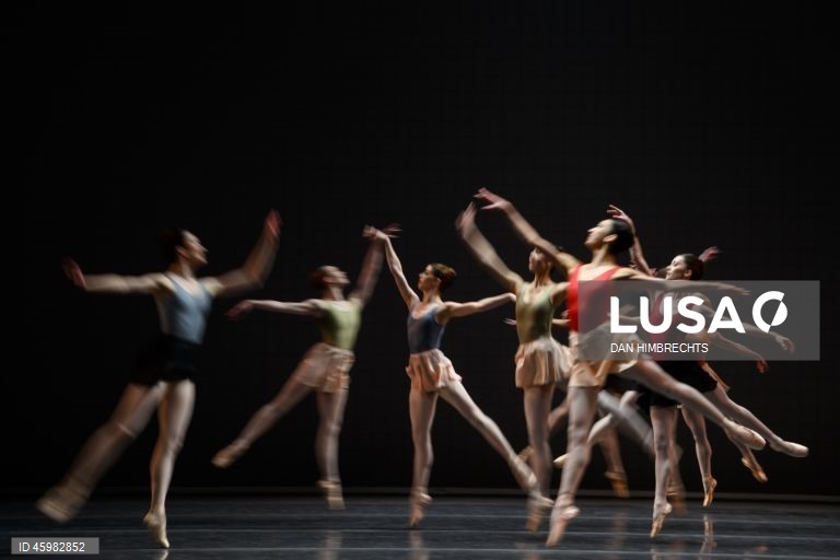 Austrália: Ensaio do espetáculo Prism, do Australian Ballet, na Ópera de Sydney