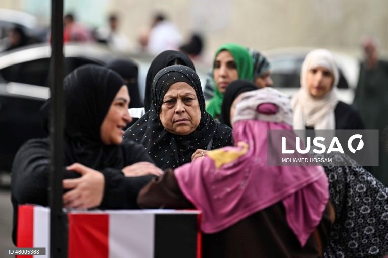 Egito: Primeira ronda das eleições parlamentares