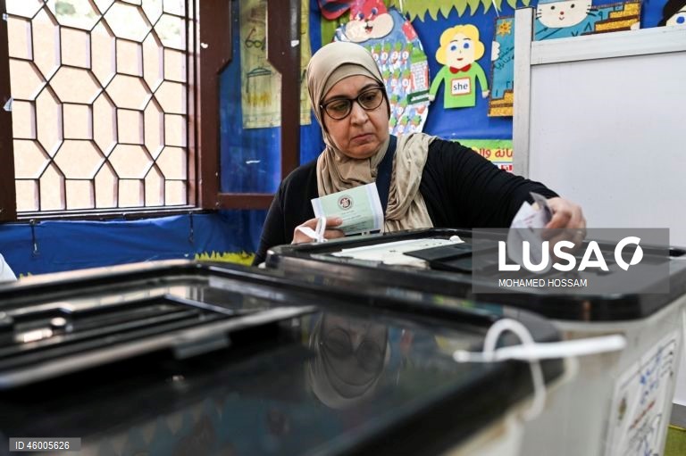 Egito: Primeira ronda das eleições parlamentares