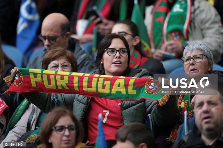 A seleção portuguesa de futebol assegurou hoje a nona presença num Campeonato do Mundo, ao golear por 9-1 a Arménia, na sexta e última jornada do Grupo F da qualificação europeia, no Estádio do Dragão, no Porto.