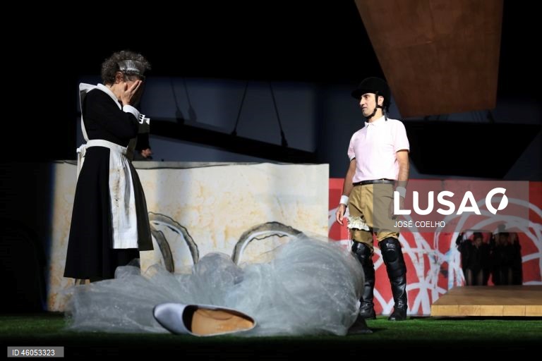 Teatro: Ensaio de imprensa da peça "Branca de Neve & Outros Dramalhetes"