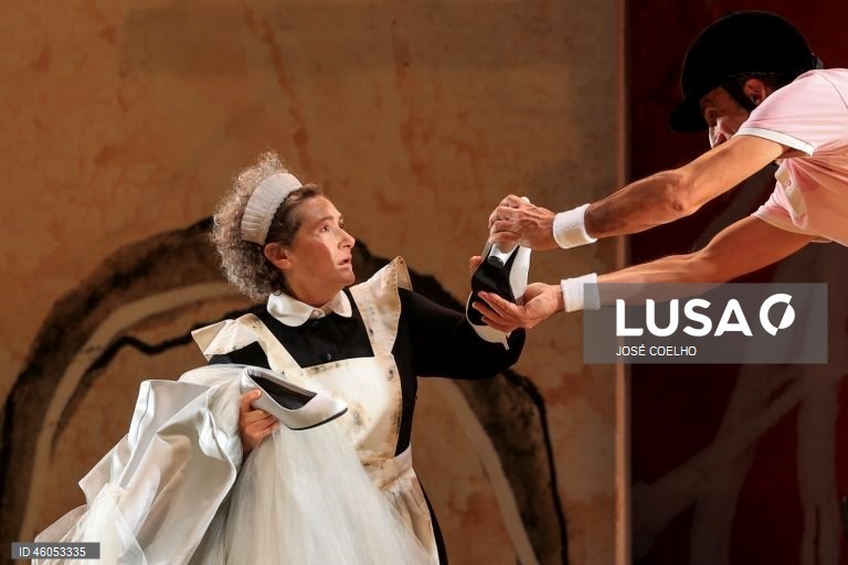 Teatro: Ensaio de imprensa da peça "Branca de Neve & Outros Dramalhetes"