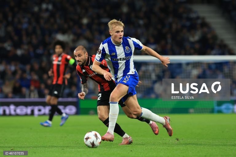 O FC Porto conquistou hoje a terceira vitória na edição 2025/26 da Liga Europa de futebol, ao impor-se por 3-0 na receção ao lanterna-vermelha Nice, em jogo da quinta jornada.