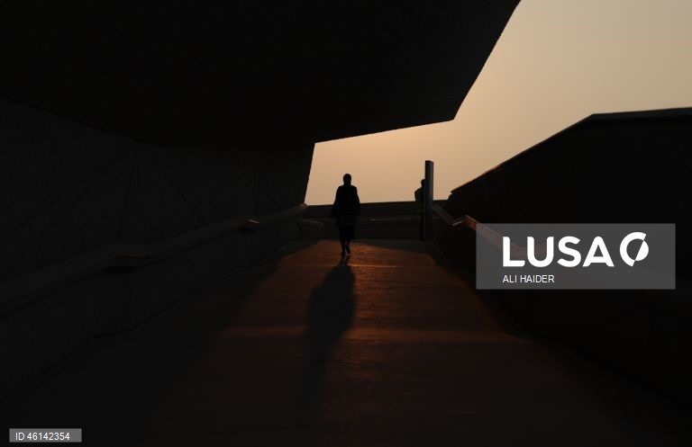 Abu Dhabi: Inauguração do Museu Nacional Zayed